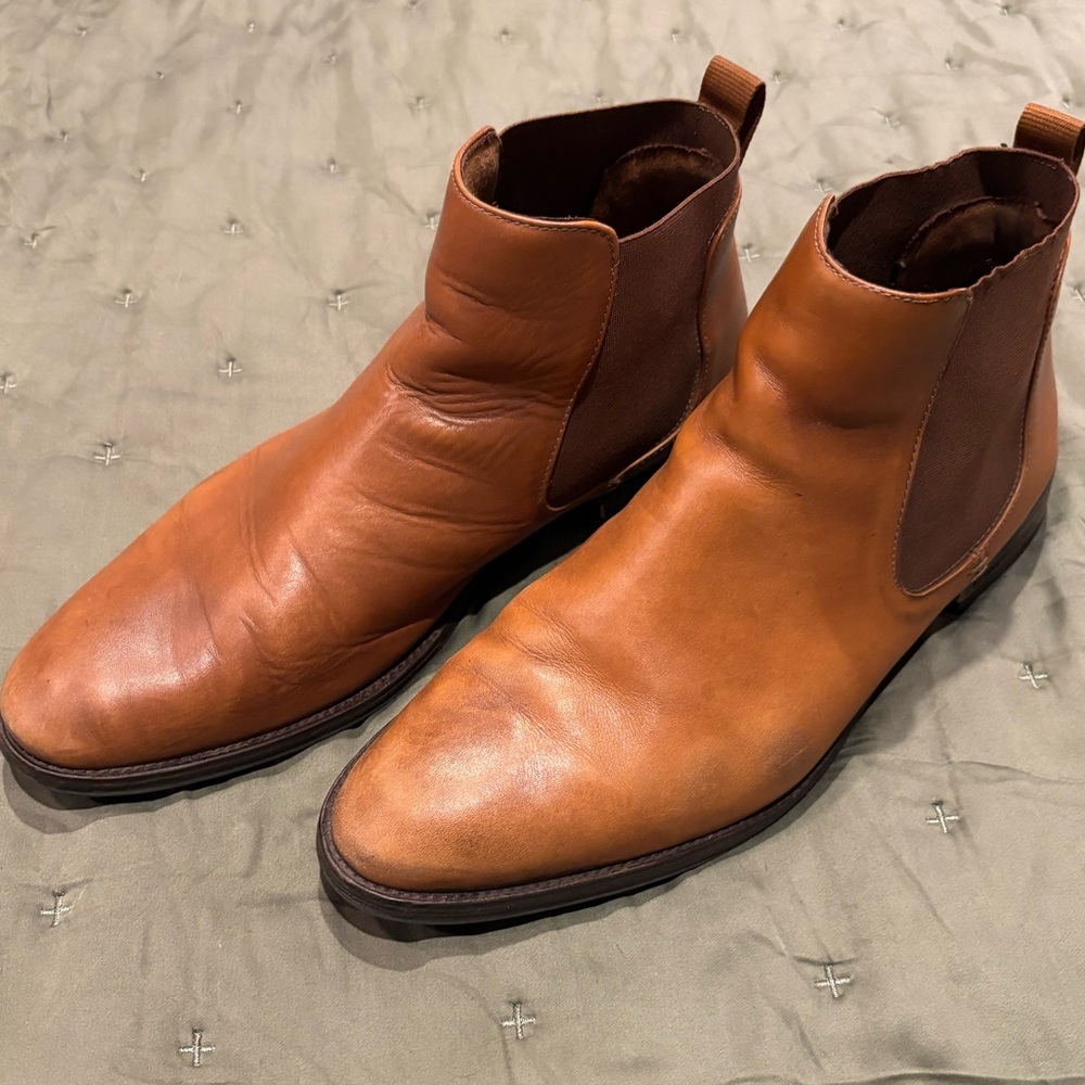 Men's Leather Chelsea Boots Size 10